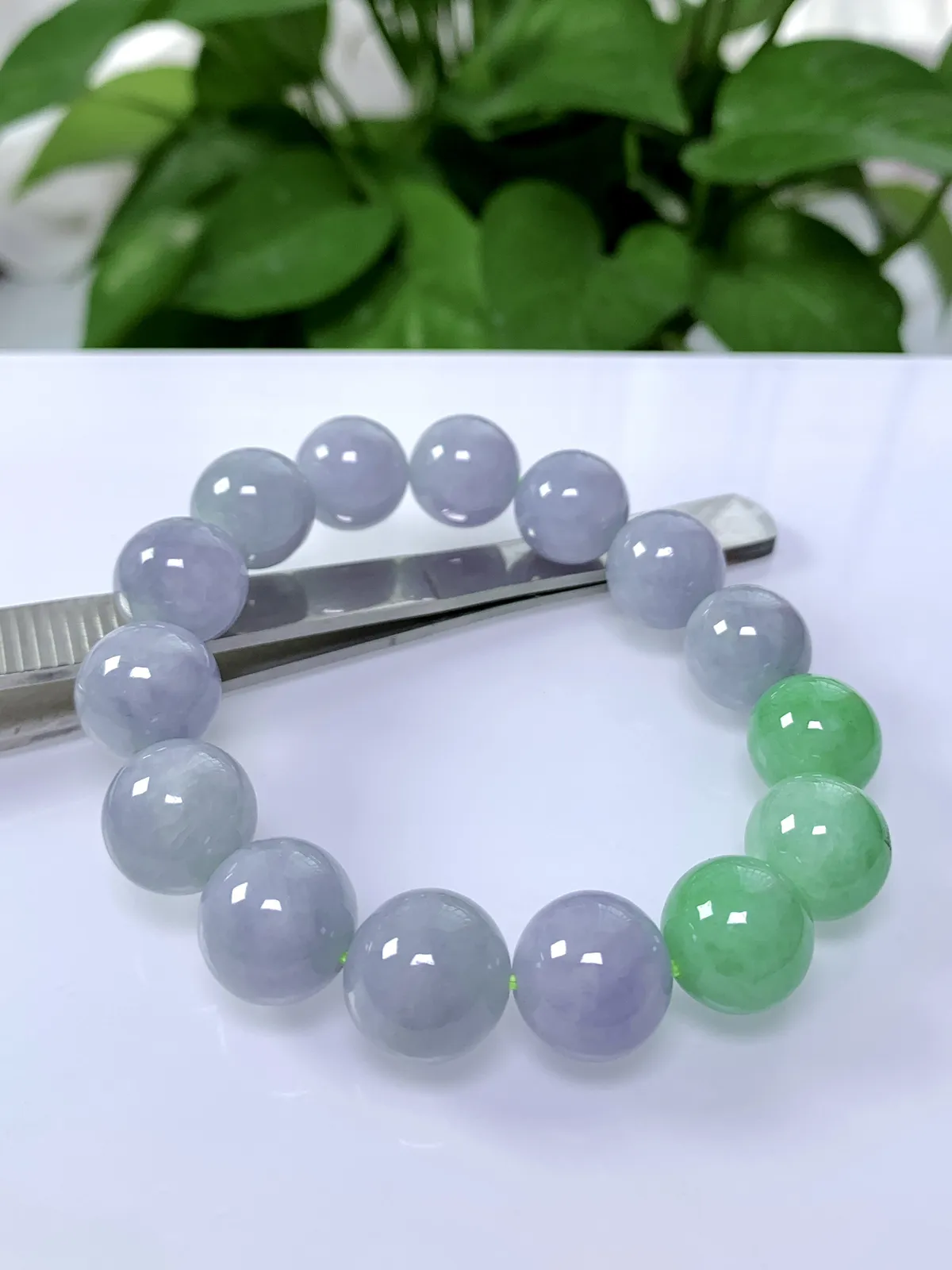 缅甸天然翡翠A货，冰润双彩春带彩圆珠手串手链，尺寸：13.2mm/15颗，重量：59.75g