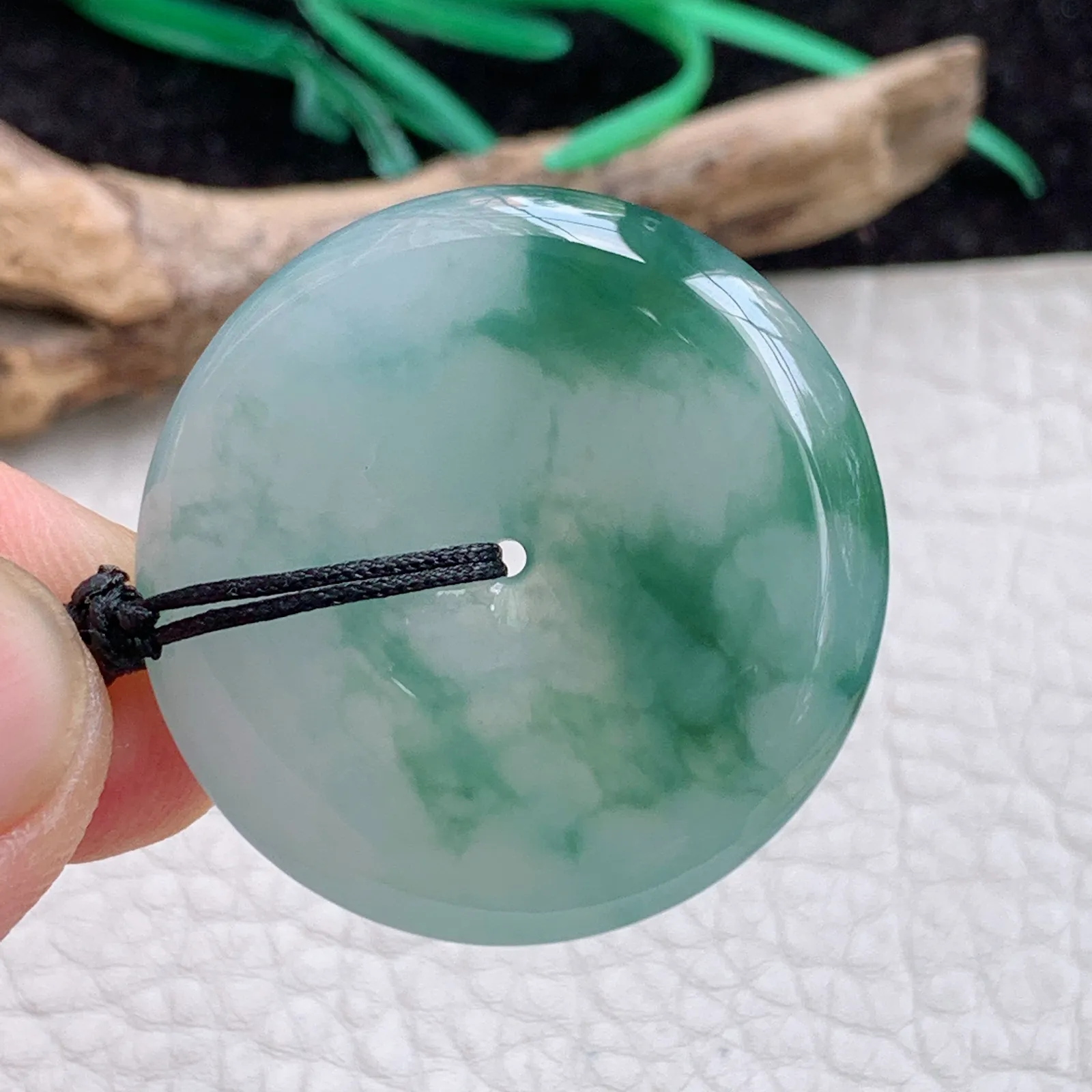 zz自然光32.8*6.2缅甸A货翡翠飘花平安扣吊坠 怀古玉扣