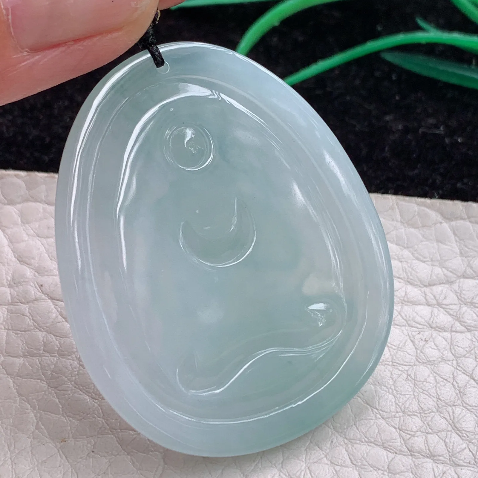 kh实拍46*37.6*5.4缅甸翡翠A货胶感大日如来佛祖 佛主玉吊坠