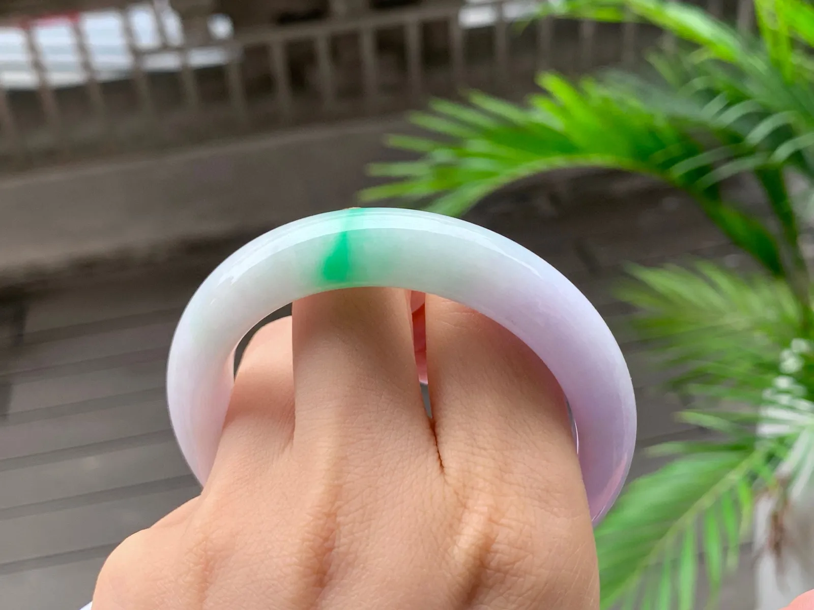 春彩手镯
干净清爽 54/12/9mm