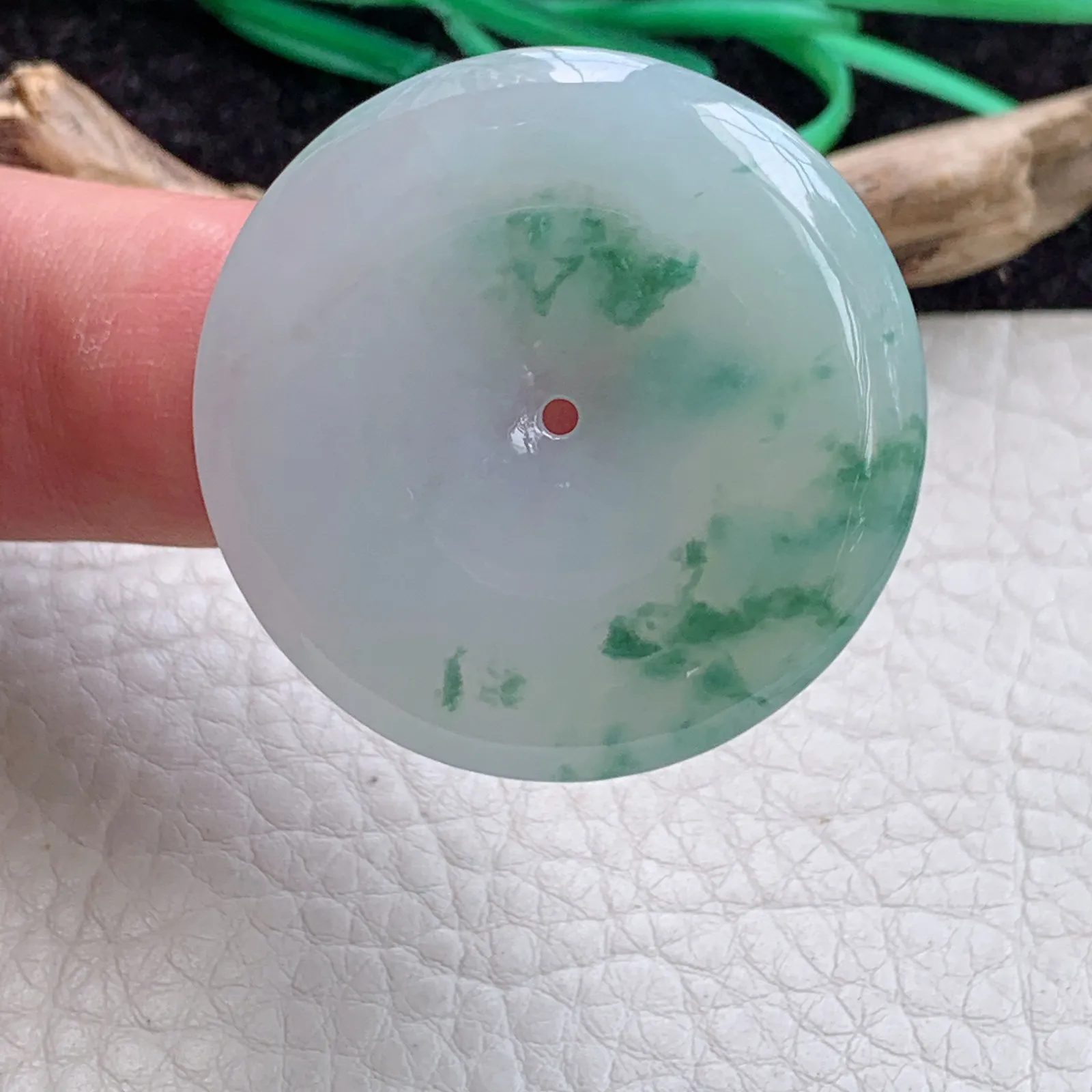 zz自然光36*5.5缅甸A货翡翠冰飘花大平安扣吊坠 怀古玉扣 飘花灵动玉质细腻
