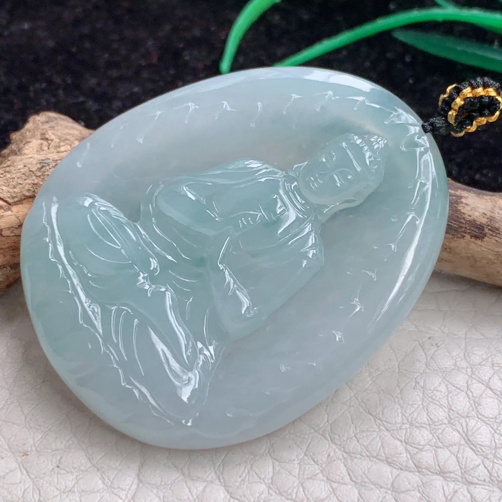 kh实拍46*37.6*5.4缅甸翡翠A货胶感大日如来佛祖 佛主玉吊坠