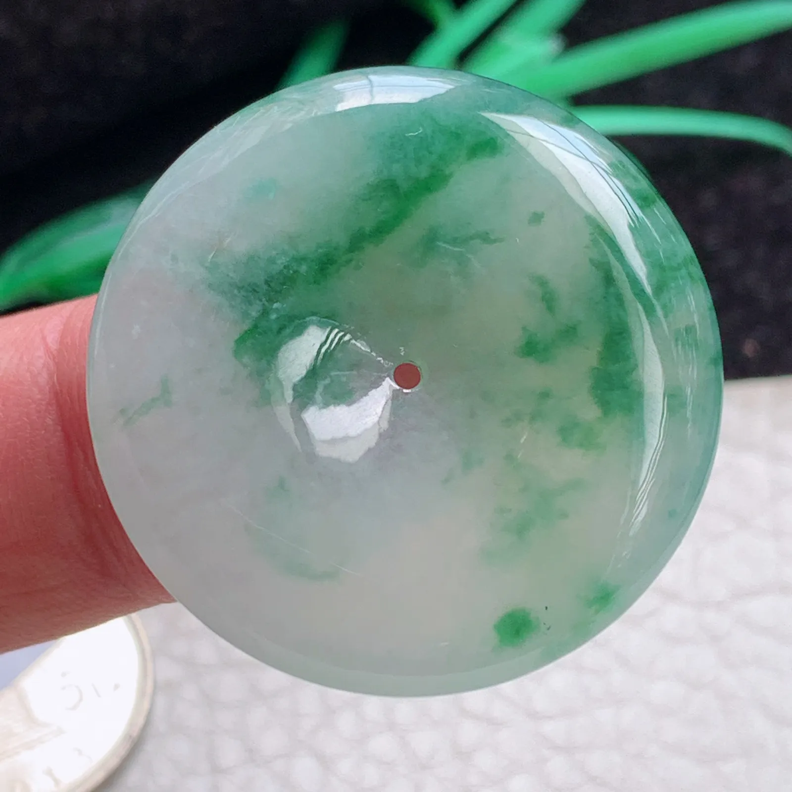 zz自然光33.8*5.7缅甸A货翡翠冰透飘花大平安扣吊坠 怀古玉扣