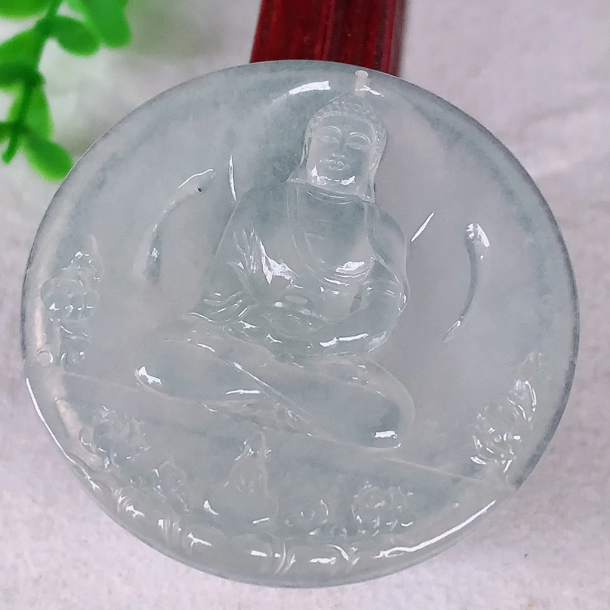 自然光实拍，精品大日如来，冰种翡翠翡翠大日如来、佛祖，法相端庄静美，普度众生 #31.3