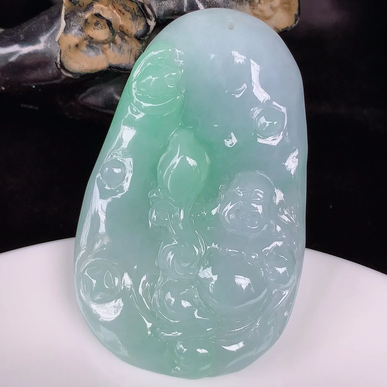 自然光实拍，冰润冰糯种飘绿翡翠冰胶逍遥布袋佛吊坠，代代有钱，水足丰盈，盈满欢喜，配戴送礼佳品！#46.3