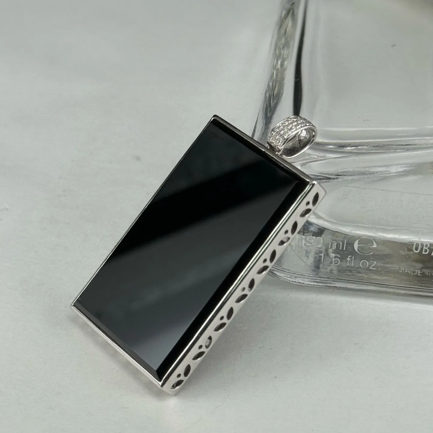 精品18k墨翠无事牌 种好色正 打灯通透 油性十足 尺寸35.7