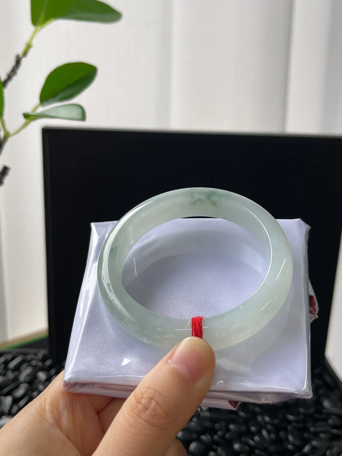 正圈53.5圈口，翡翠冰糯种飘花手镯