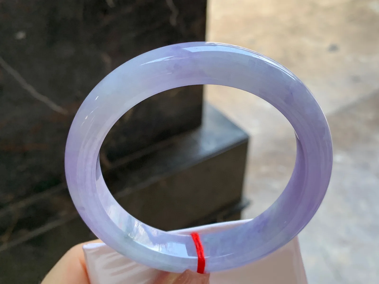 紫罗兰手镯
尺寸：63-13.4-9.6mm
颜色浓郁～大圈口 上手好看