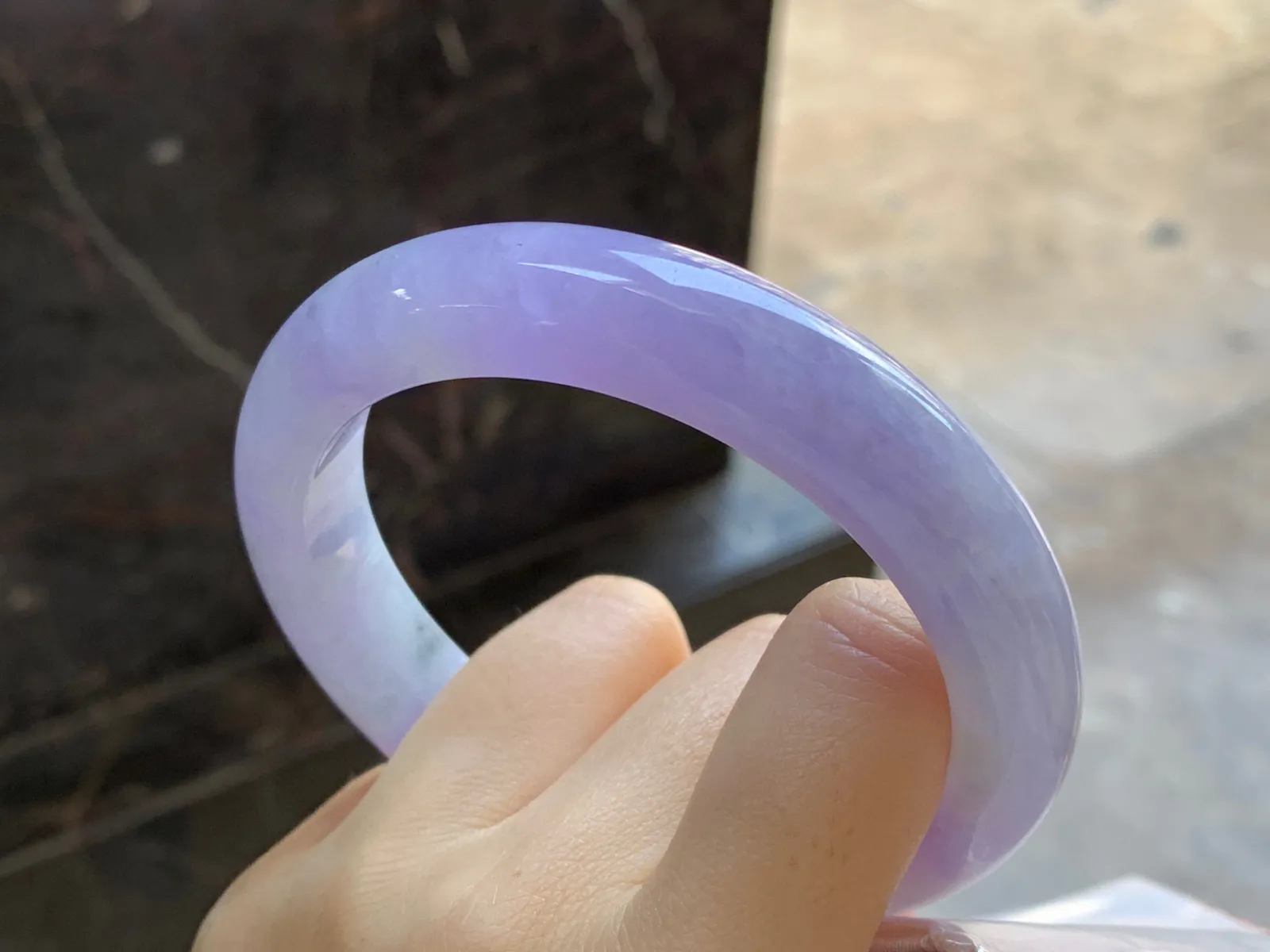 紫罗兰手镯
尺寸：63-13.4-9.6mm
颜色浓郁～大圈口 上手好看