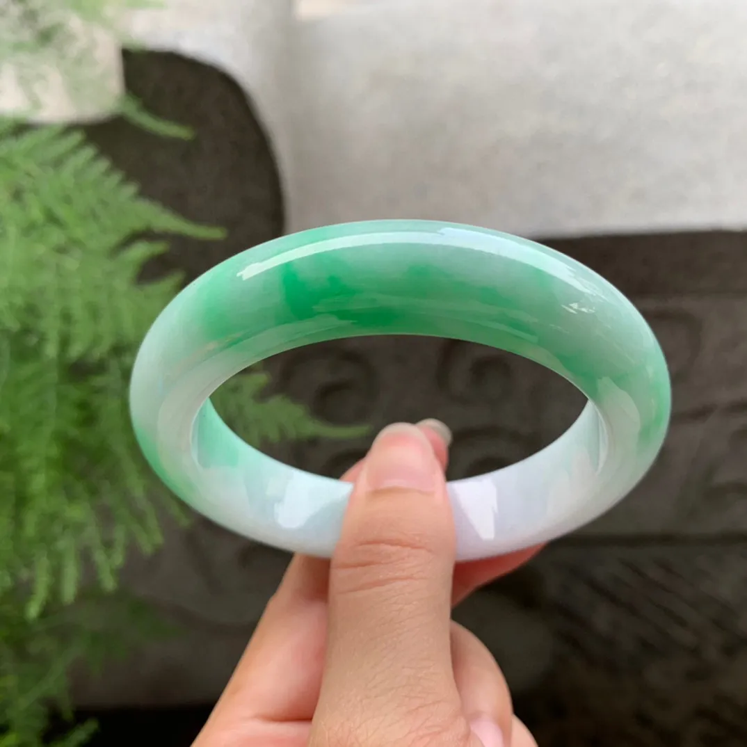 圈口57.4-13.3-9.3 【阳绿正圈手镯】正圈57 58可戴