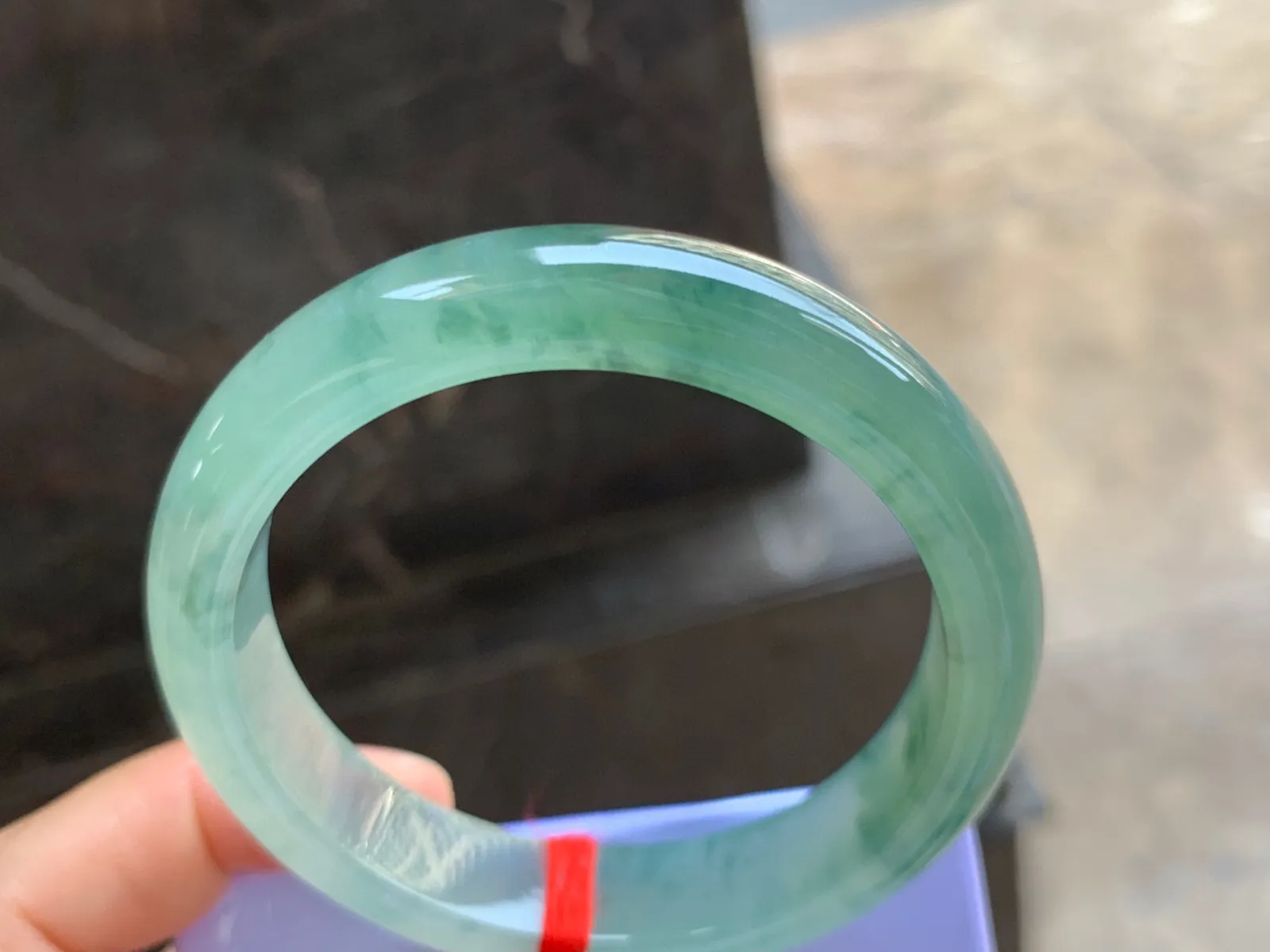 54-13-8mm
冰种飘花手镯 水润冰透
