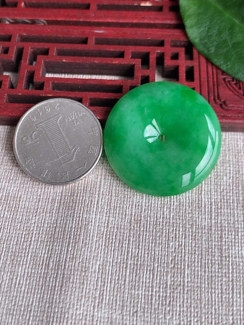 缅甸a货翡翠ddj老坑冰种满绿阳绿平安扣吊坠  整体32×5.5mm 12.62