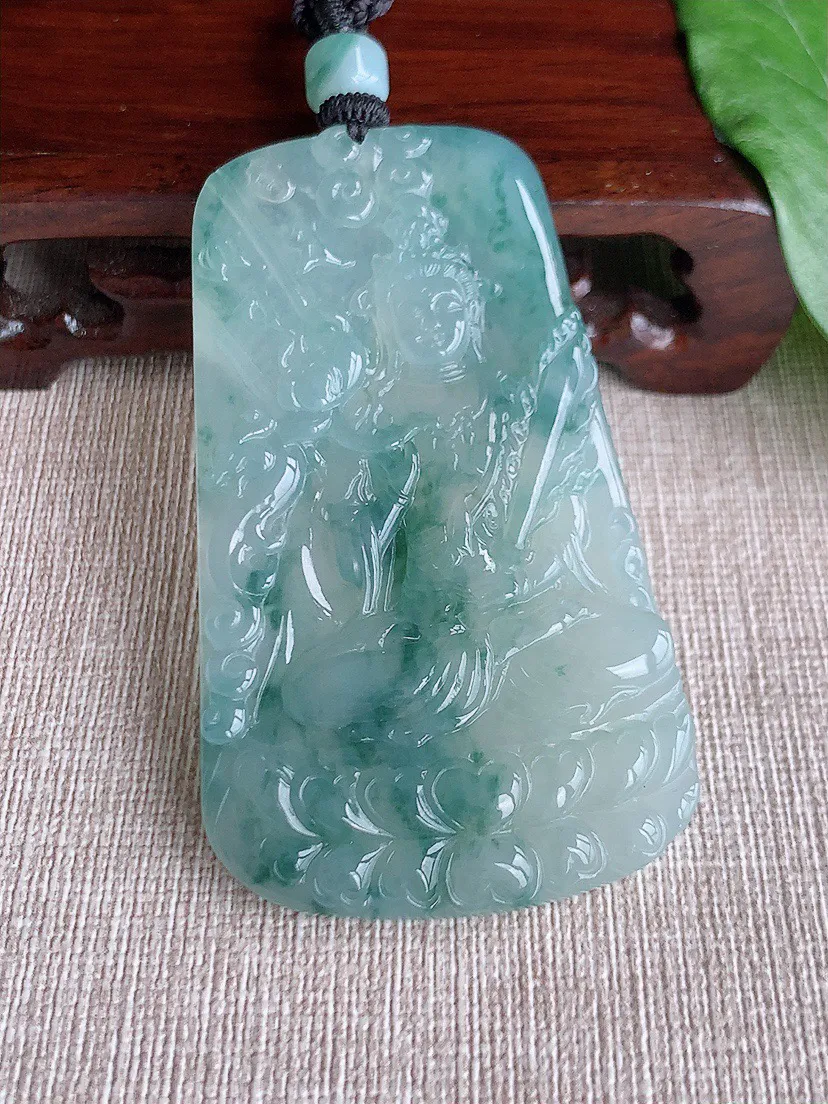 缅甸a货翡翠ddj老坑冰种飘花虚空藏菩萨吊坠 整体68.6×39.6×6mm 40.44