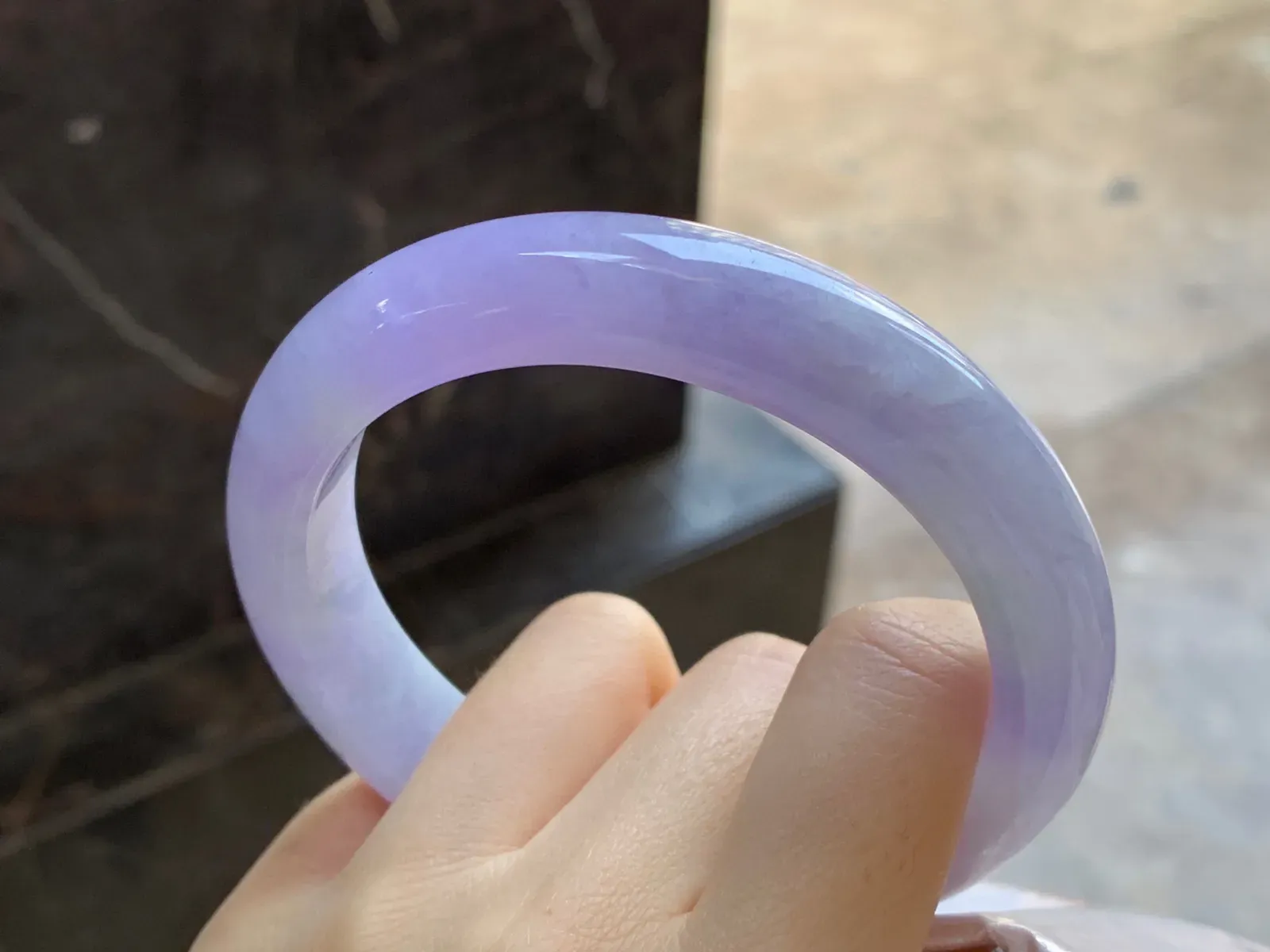 紫罗兰手镯
尺寸：63-13.4-9.6mm
颜色浓郁～大圈口 上手好看