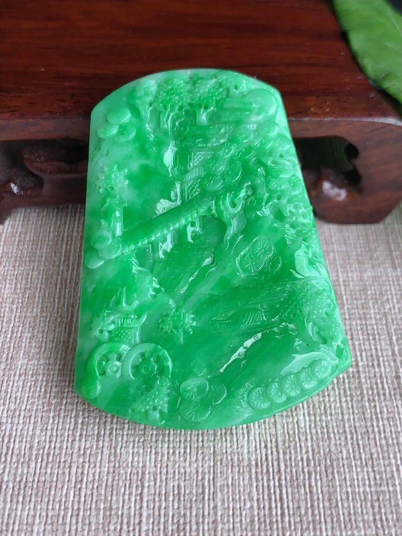 缅甸a货翡翠ddj老坑冰润飘绿意境山水牌吊坠  整体54.6×40.7×6.2mm 31.24