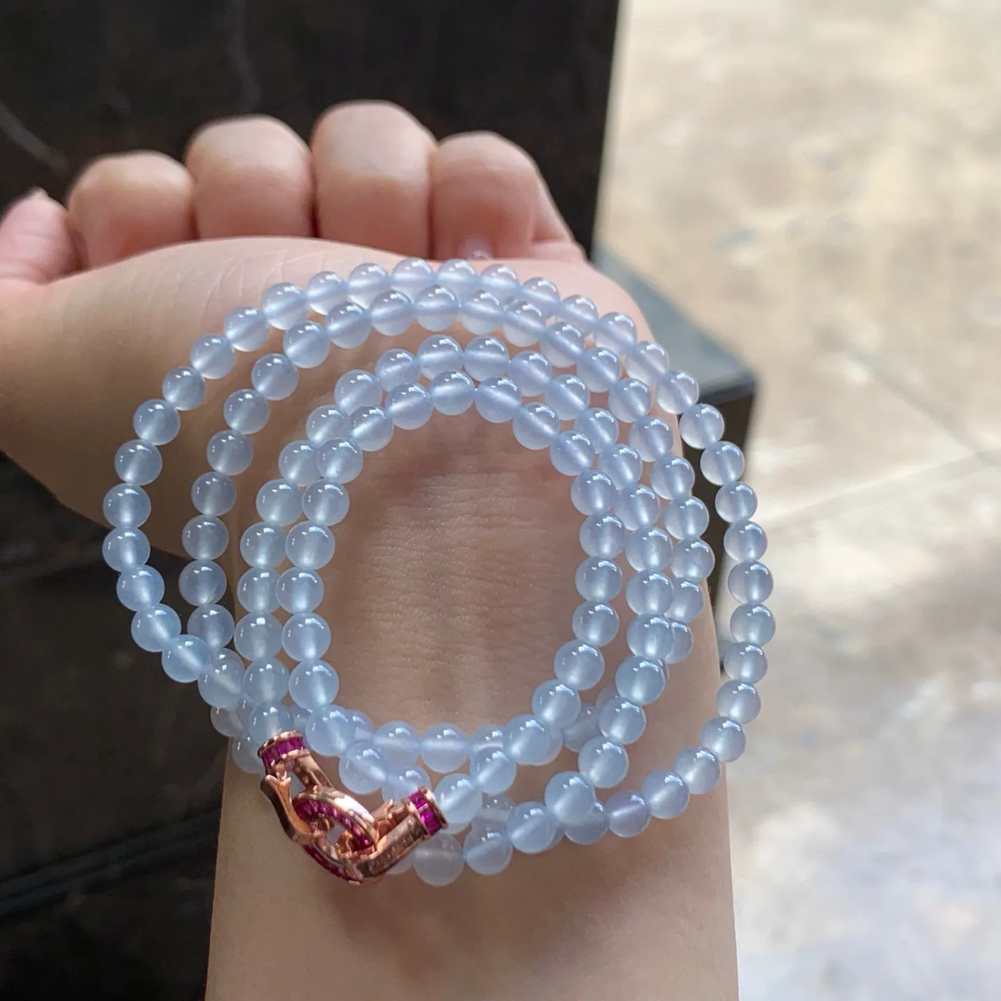 冰种珠链
种老水足 干净清爽