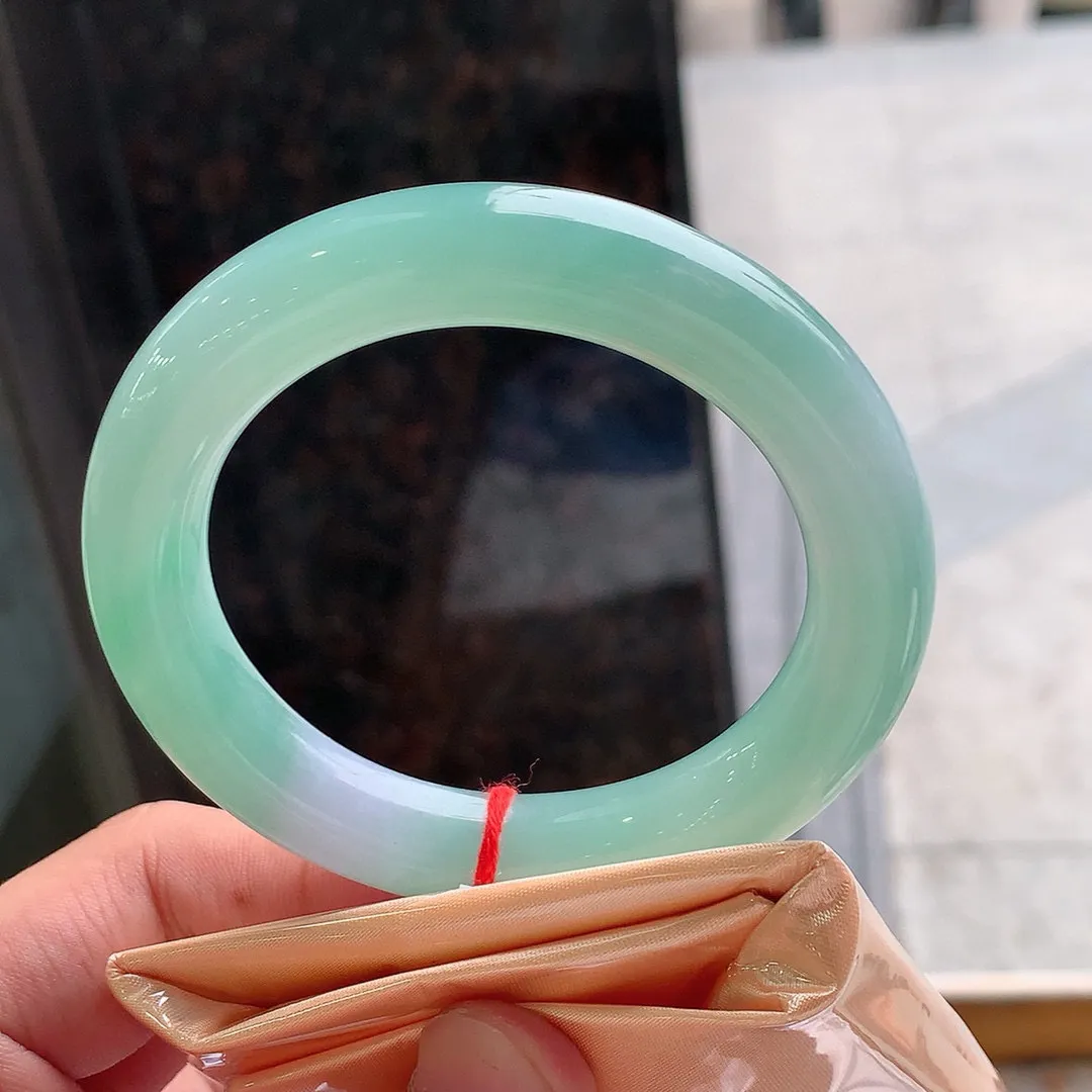 圆条冰绿  尺寸:55.1/11.2 种色兼备
