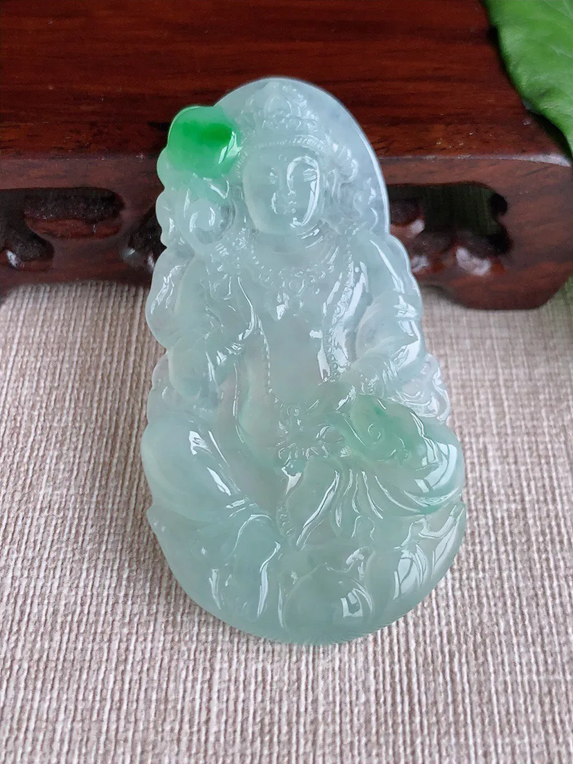 缅甸a货翡翠ddj老坑冰种飘绿大势至菩萨吊坠 整体60.5×32.7×5.2mm 20.28