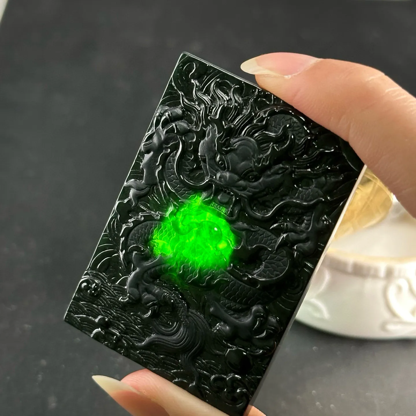 精品墨翠龙牌 黑度极好 打灯通透 油性十足