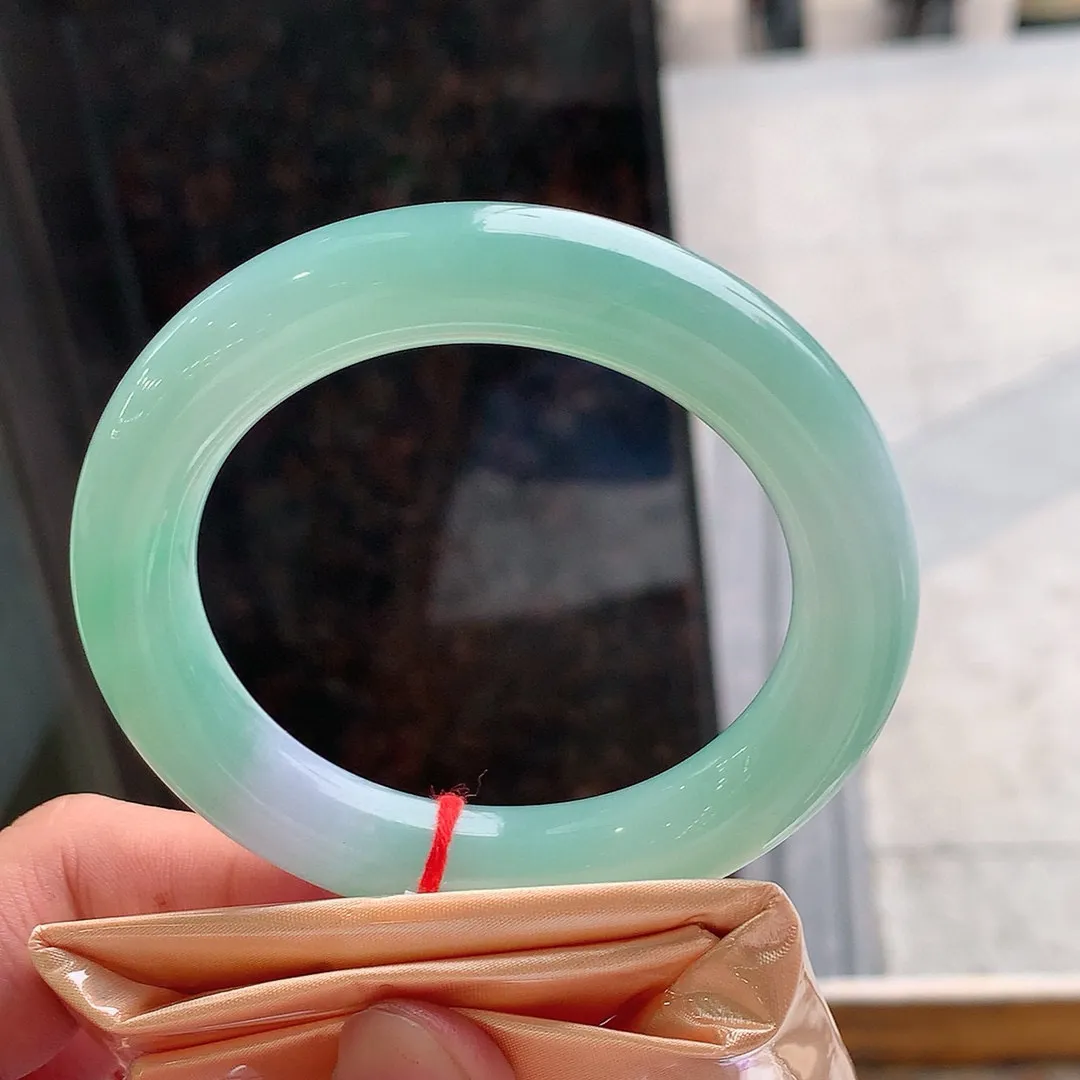 圆条冰绿  尺寸:55.1/11.2 种色兼备