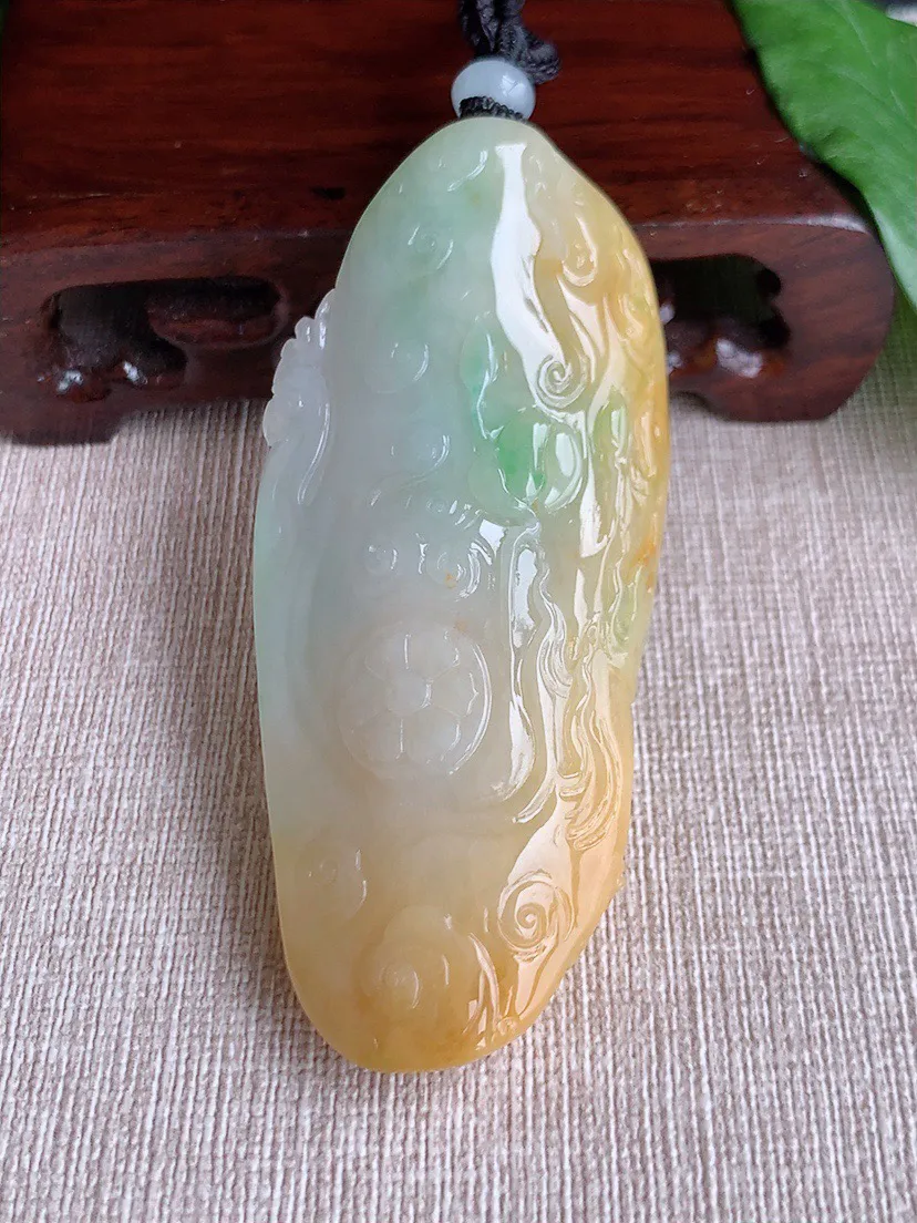 缅甸a货翡翠ddj老坑冰润黄加绿双彩文殊菩萨吊坠 整体73.8×33.2×18mm 65.20
