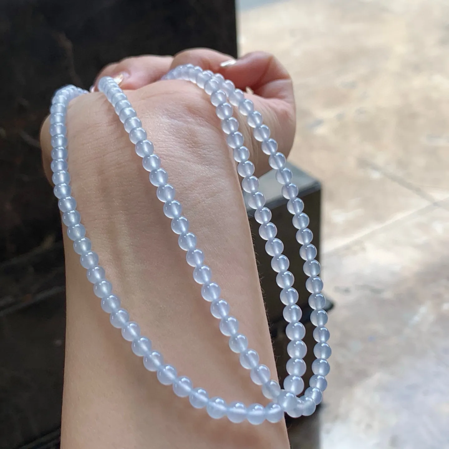 冰种珠链
种老水足 干净清爽