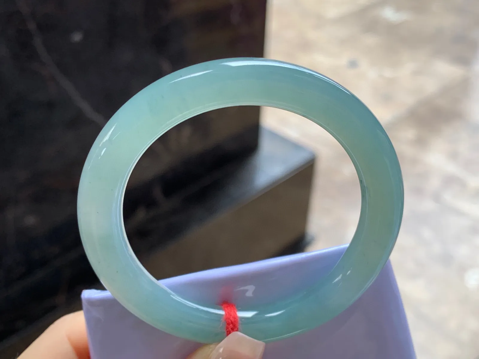 蓝水圆条手镯
尺寸：52.3-9.1mm
水润十足～小清新 上手好看