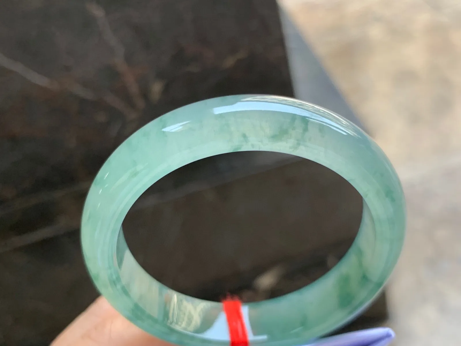 54-13-8mm
冰种飘花手镯 水润冰透