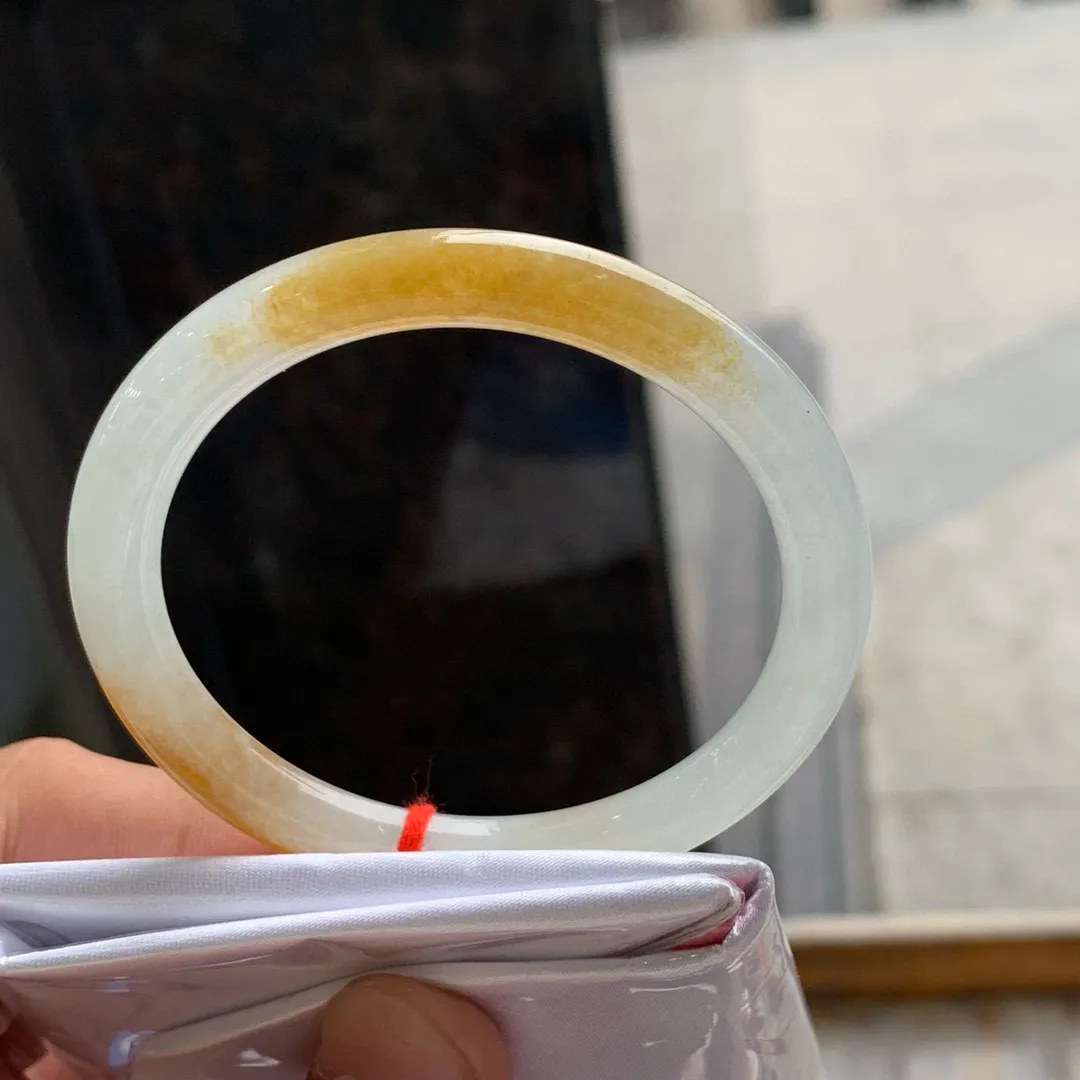 圆条冰黄翡 无瑕 尺寸:51.5/7.2超值