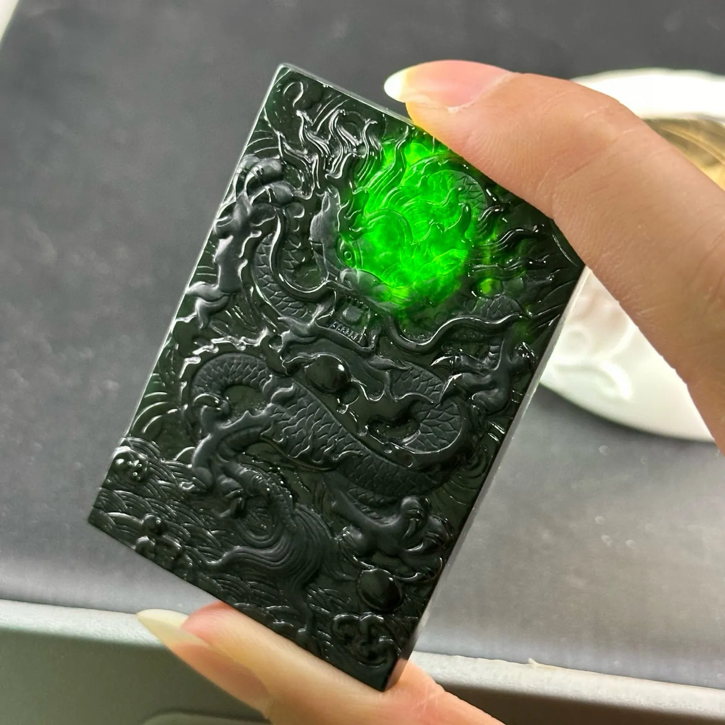 精品墨翠龙牌 黑度极好 打灯通透 油性十足