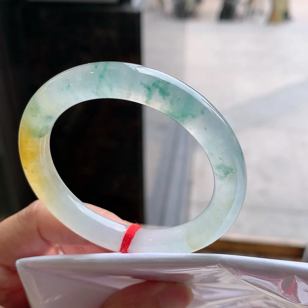 圆条冰玻黄翡飘花 微小牛毛纹 不影响 尺寸:50.1/9/8.6 种色俱佳
