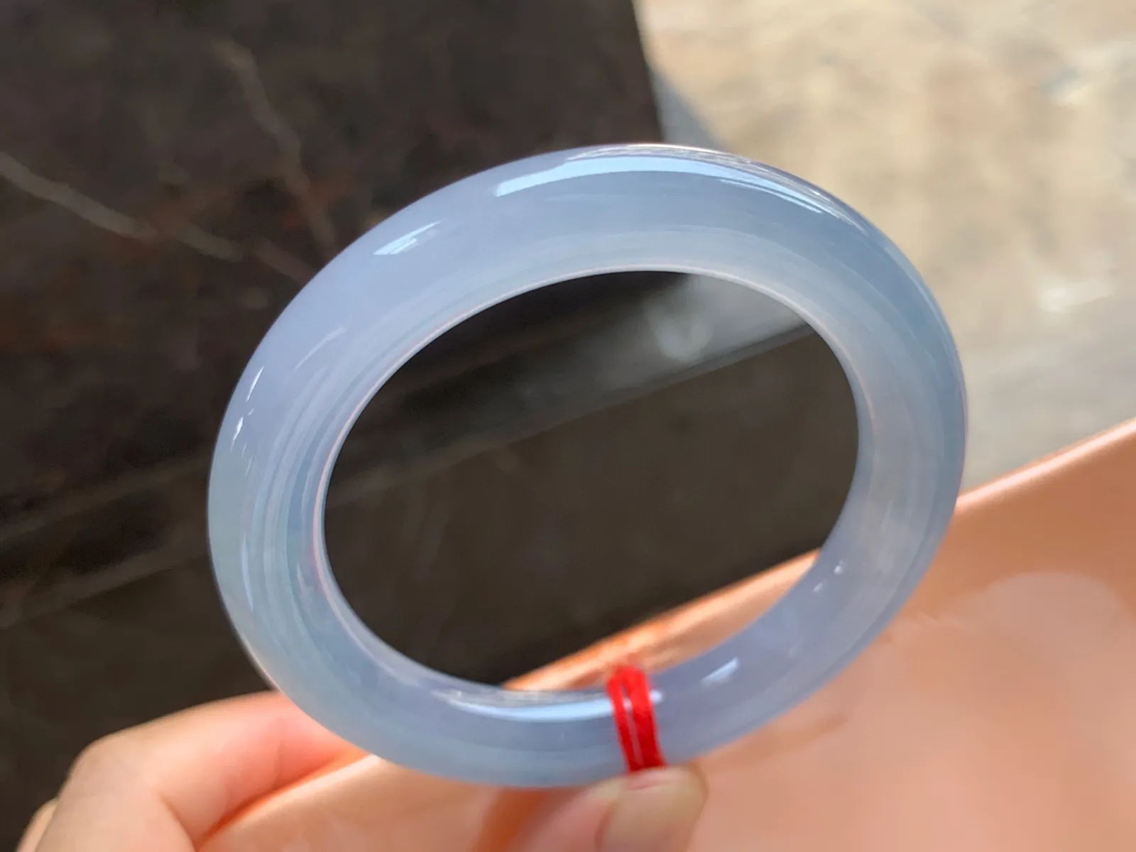 55-10.5mm
冰紫飘花圆条手镯 茄紫色 上手优雅高贵
气质