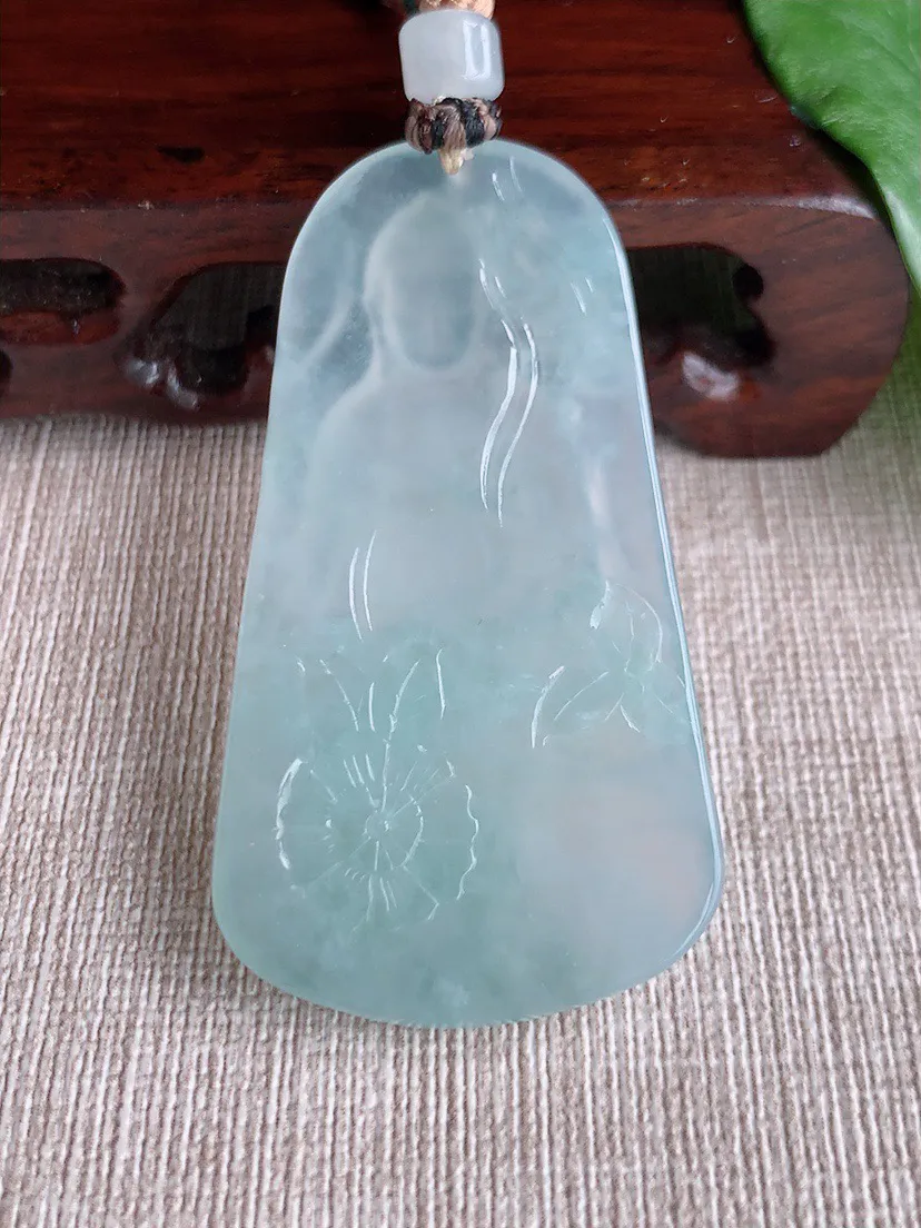 缅甸a货翡翠ddj老坑冰种晴水大日如来吊坠 整体55.4×30.6×5.2mm 24.00