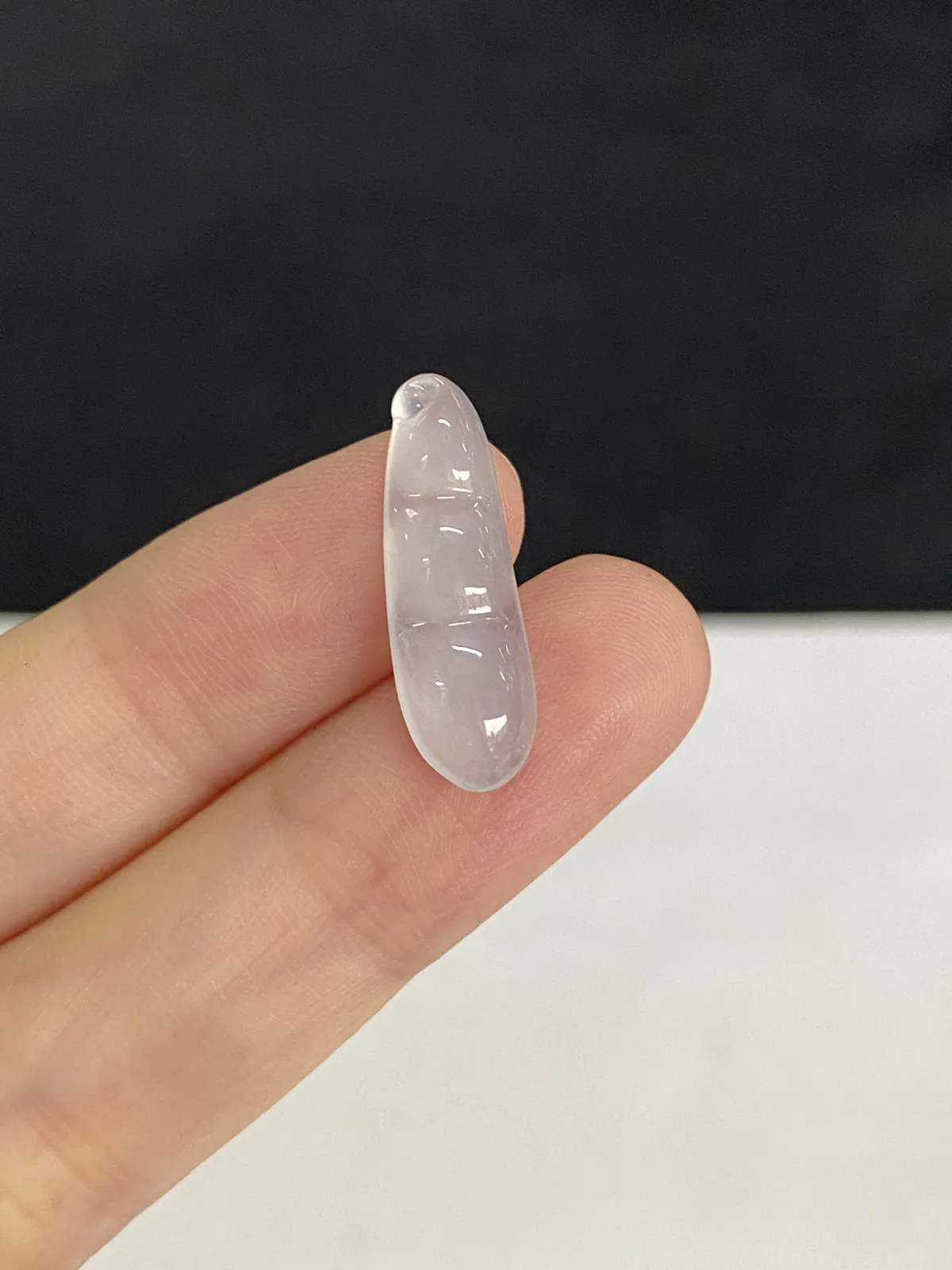 冰透翡翠，冰种福豆，缅料精品，晶莹剔透，佩戴佳品