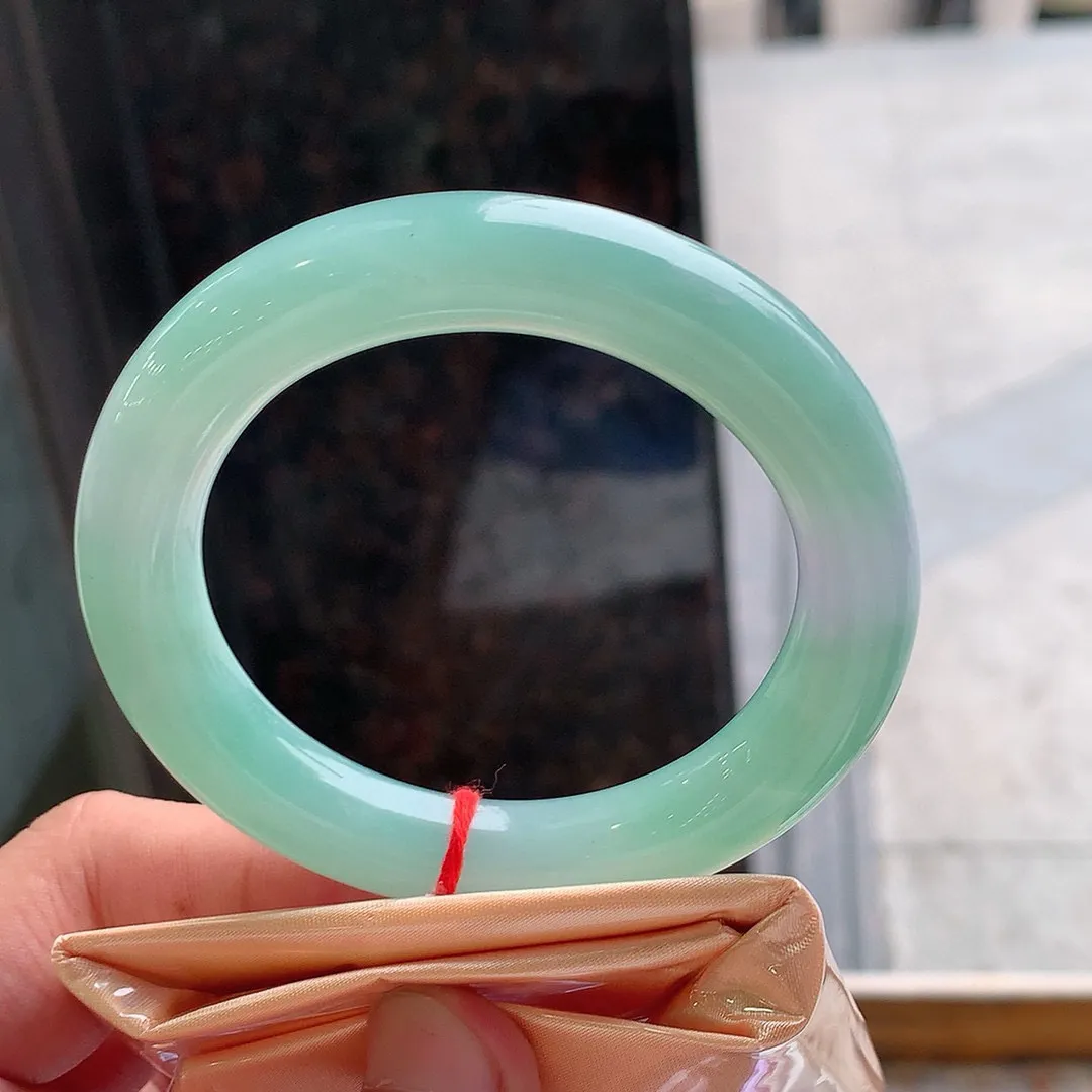 圆条冰绿  尺寸:55.1/11.2 种色兼备