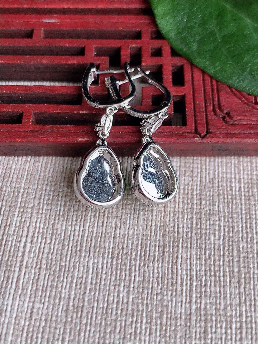 缅甸a货翡翠ddj老坑冰种18K金镶嵌阳绿葫芦耳坠 整体9.2×7×6.3mm 4.80