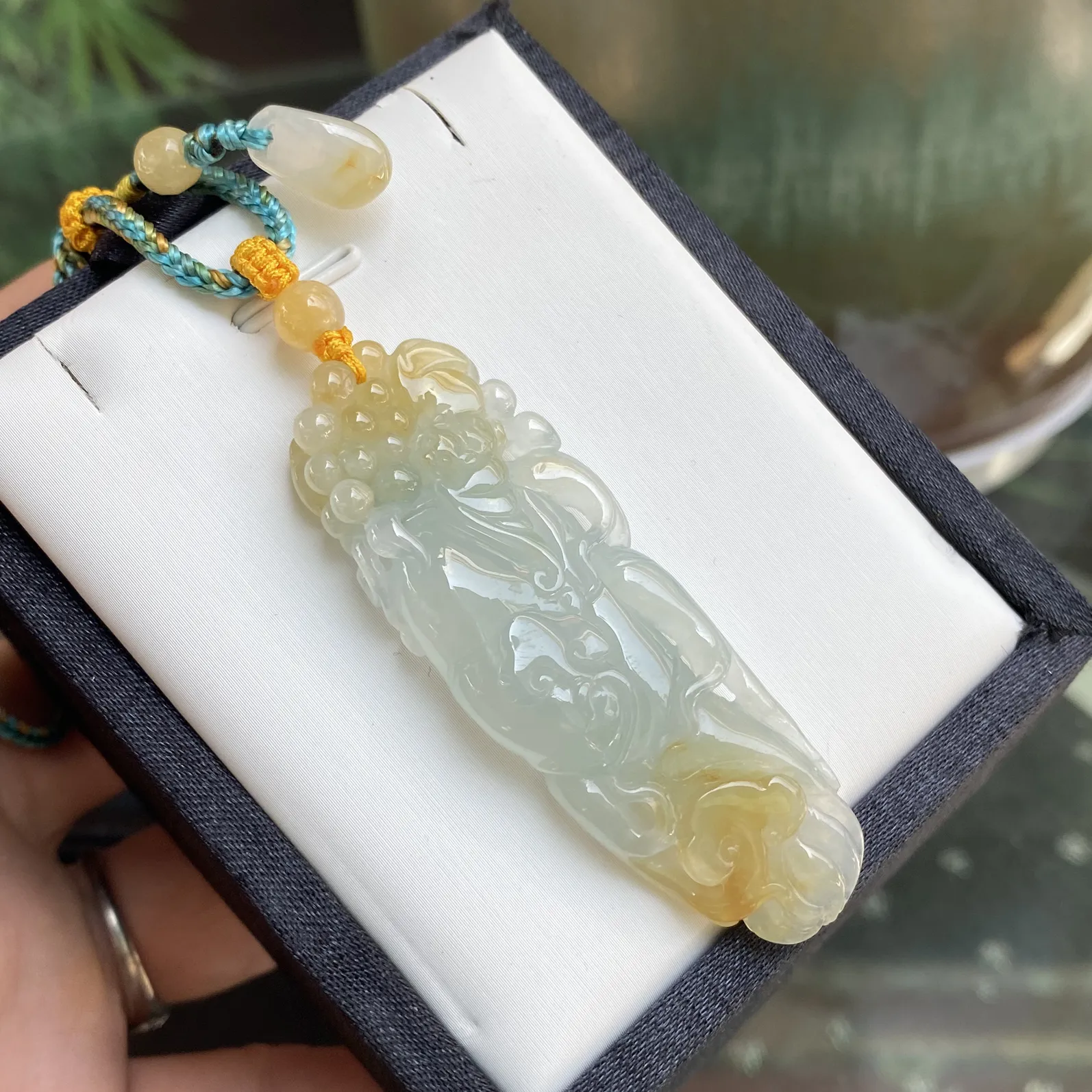 推荐【冰糯黄翡如意人参】人生如意，冰润细腻，大件，厚装，品相佳～～彰显个性，超值～～