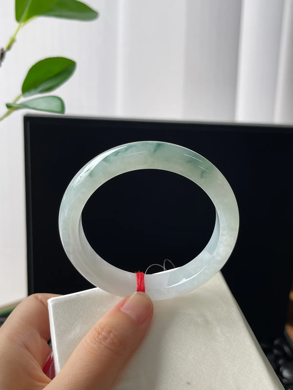 正圈54.2圈口，翡翠冰糯种飘花手镯