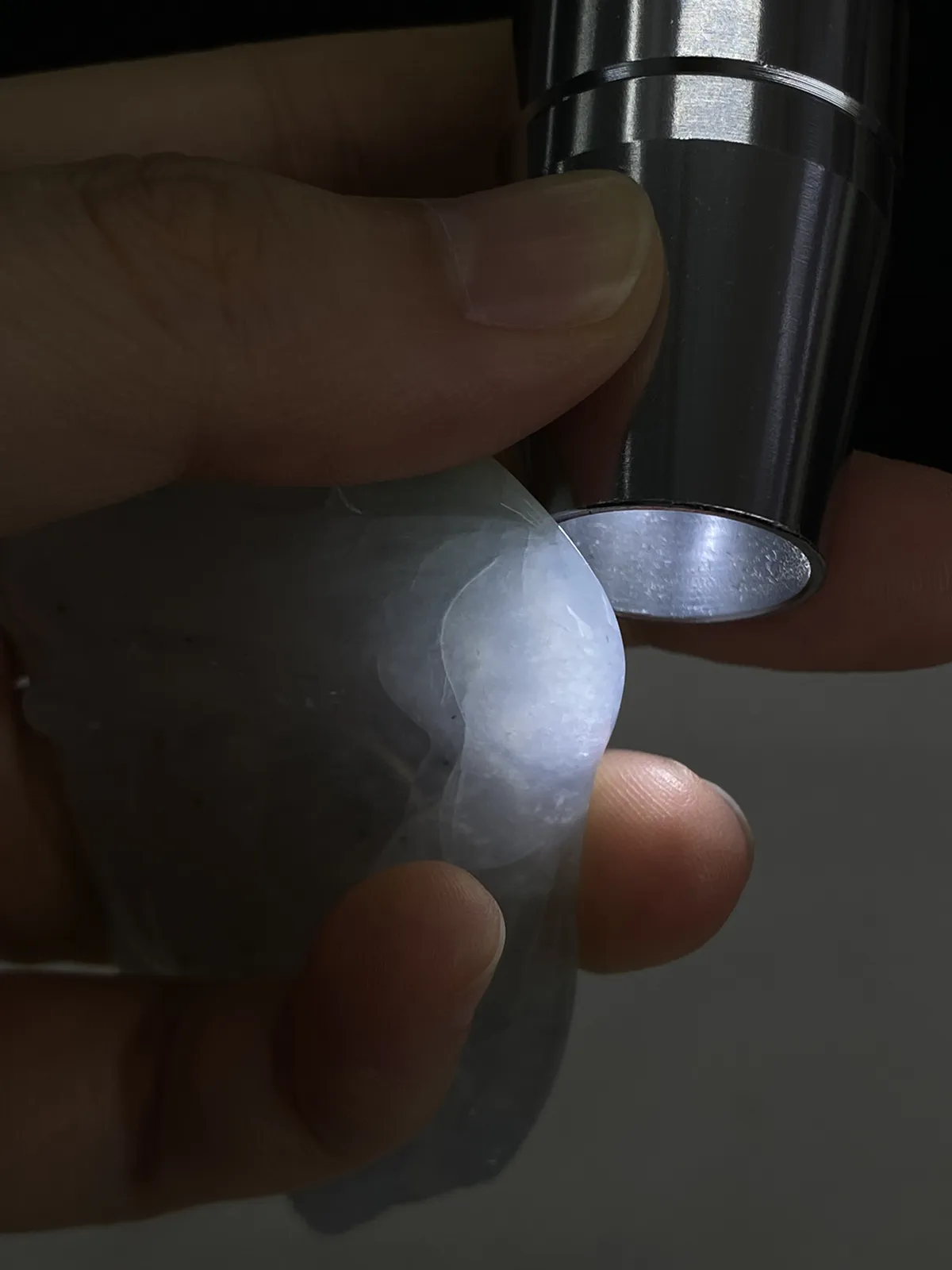翡翠冰糯种白色吊坠