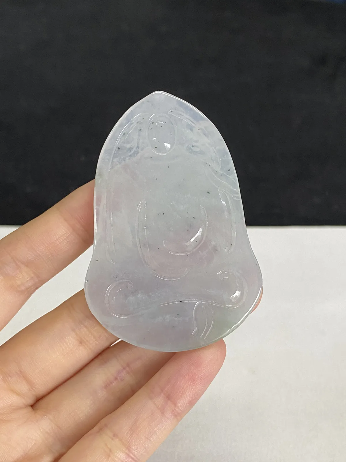 翡翠冰糯种白色吊坠