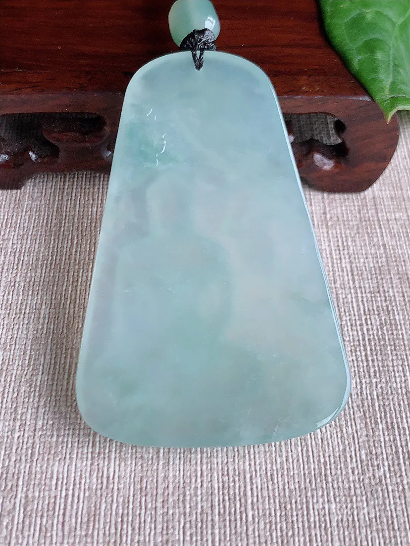 缅甸a货翡翠ddj老坑冰种晴水大日如来吊坠 整体66.6×43×6.3mm 40.53