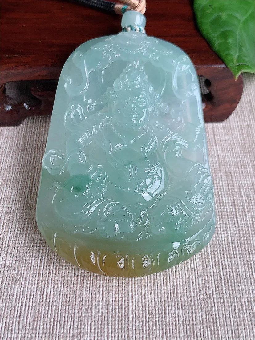 缅甸a货翡翠ddj老坑冰种飘黄翡飘花黄财神吊坠 整体70.8×48.2×8.2mm 62.80