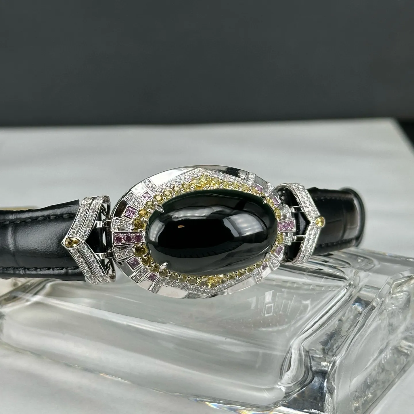 精品18k墨翠手环 种好色正 黑度极好 打灯通透 油性十足