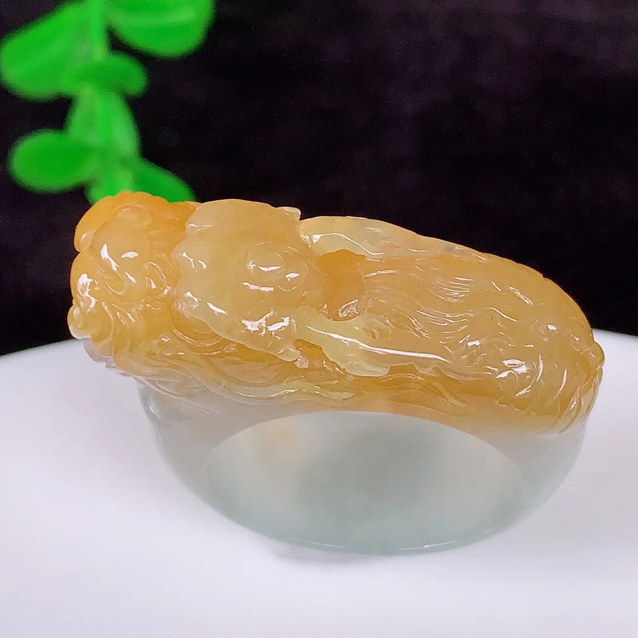 自然光实拍，冰润黄翡龙头19mm内径翡翠扳指，冰润指环，玉扳指，财源滚滚，玉质细腻起胶，20圈口，种水好！#1.6