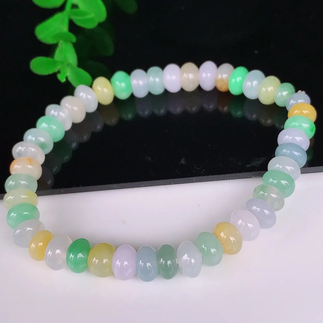 自然光实拍，冰润冰糯种多彩算盘珠翡翠手串手链，种老水足，冰清玉润  颜色漂亮  #46.6取一尺寸7*3.5mm