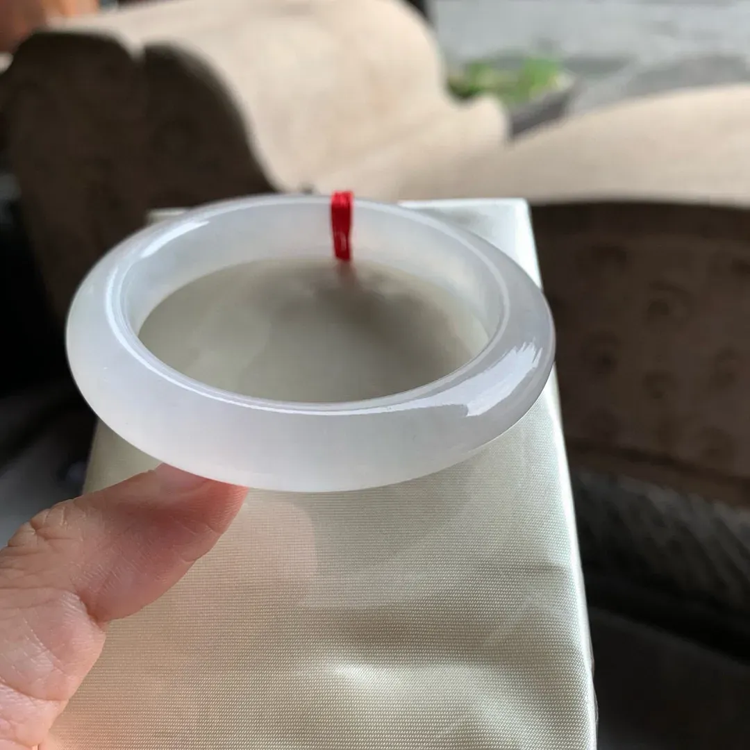 正圈玻璃种白月光 无瑕 尺寸:55.1/13/8.4 种水好