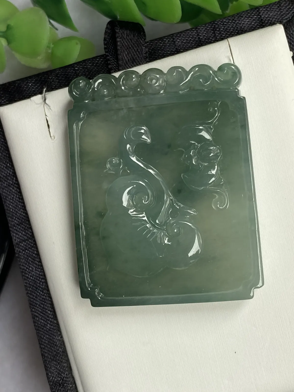 推荐【晴水飘花幸福如意】如意吉祥，福在眼前，无纹裂，水润，细腻，冰透，品相佳～～