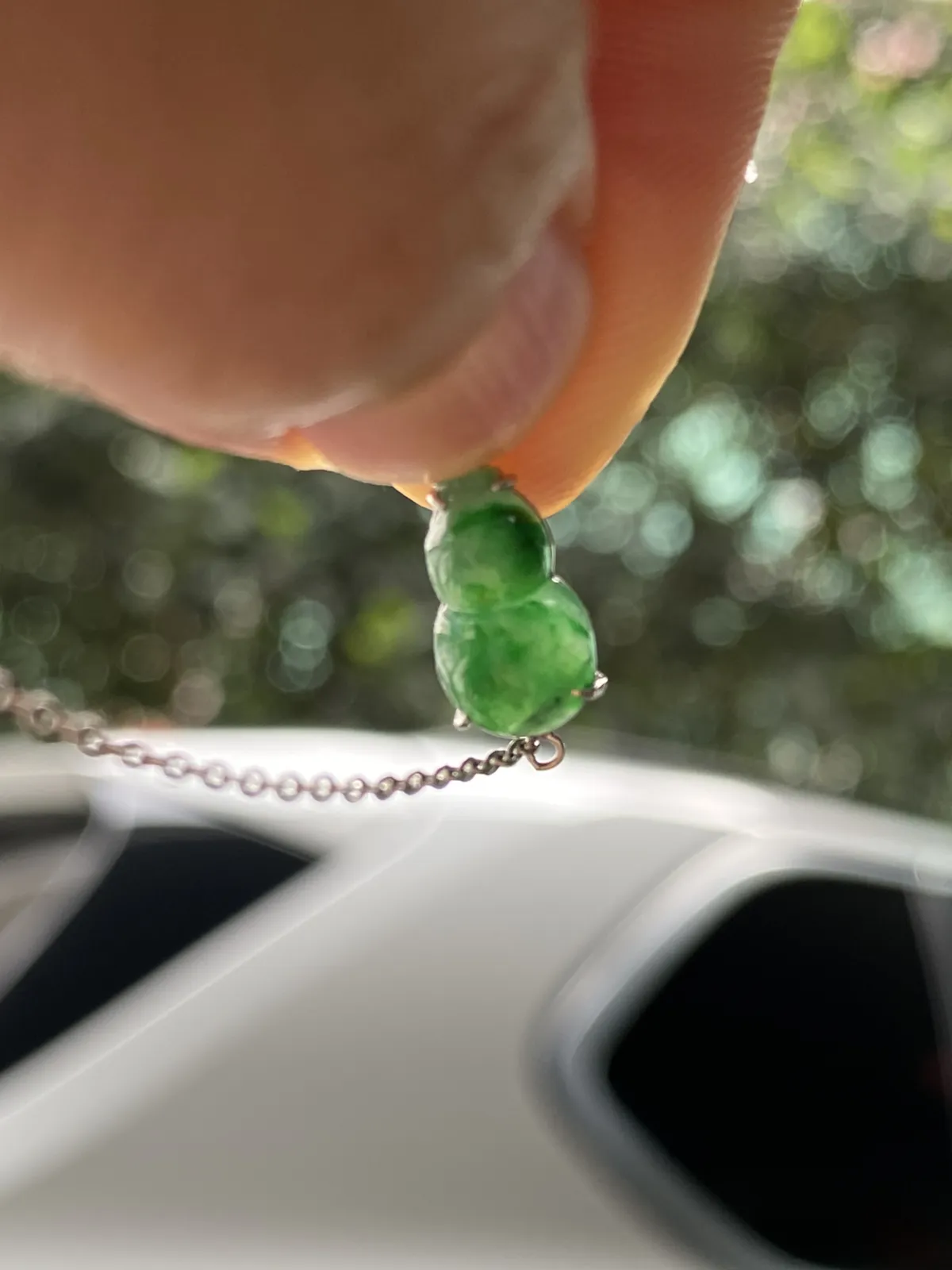 推荐【18k金满绿葫芦手链】巧笑倩兮，美目盼兮。总长175mm，上手抢眼，裸石尺寸11*6.5 毫米，超值哦～～无纹裂，种好色美，性价比高～
