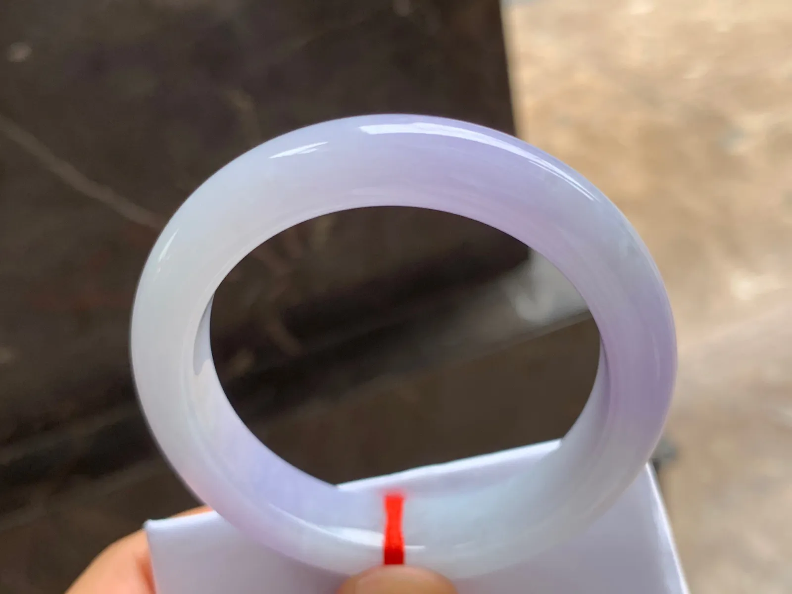 51-12-8.5mm
紫罗兰手镯 底子细腻 颜色漂亮