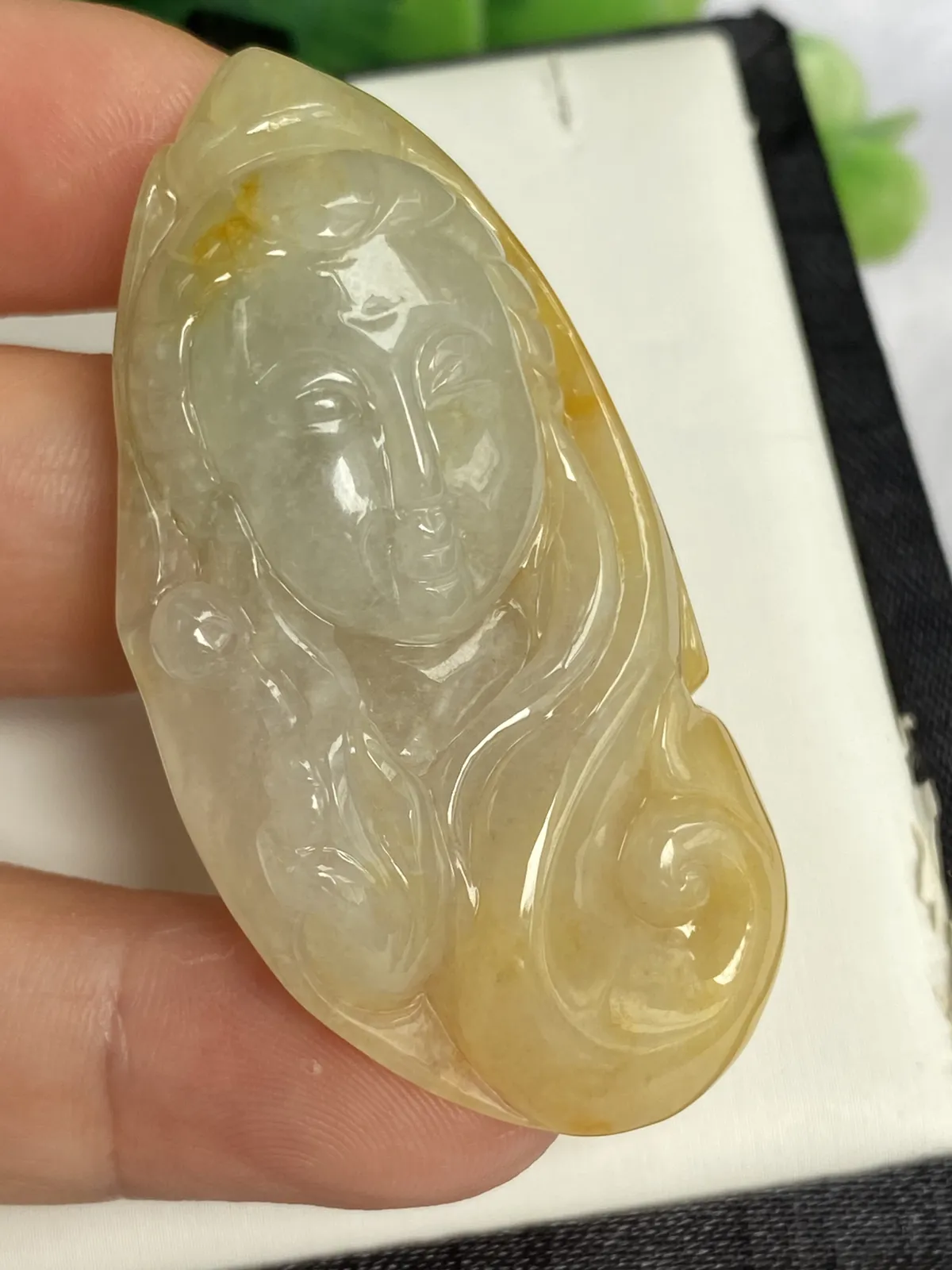推荐【自在观音】观自在省自身，精进修行突破自己，无纹裂，水润，细腻，品相佳～～